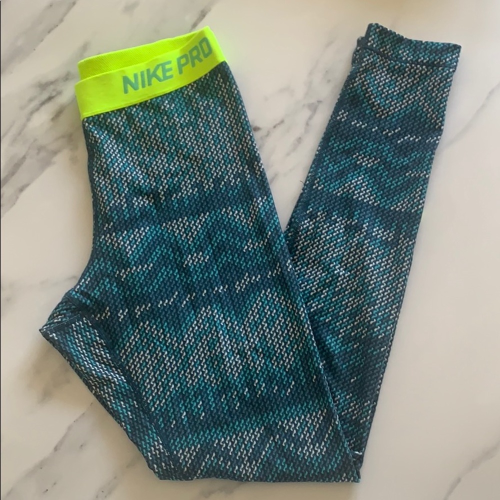 Nike Pro Fleece Lined Legging